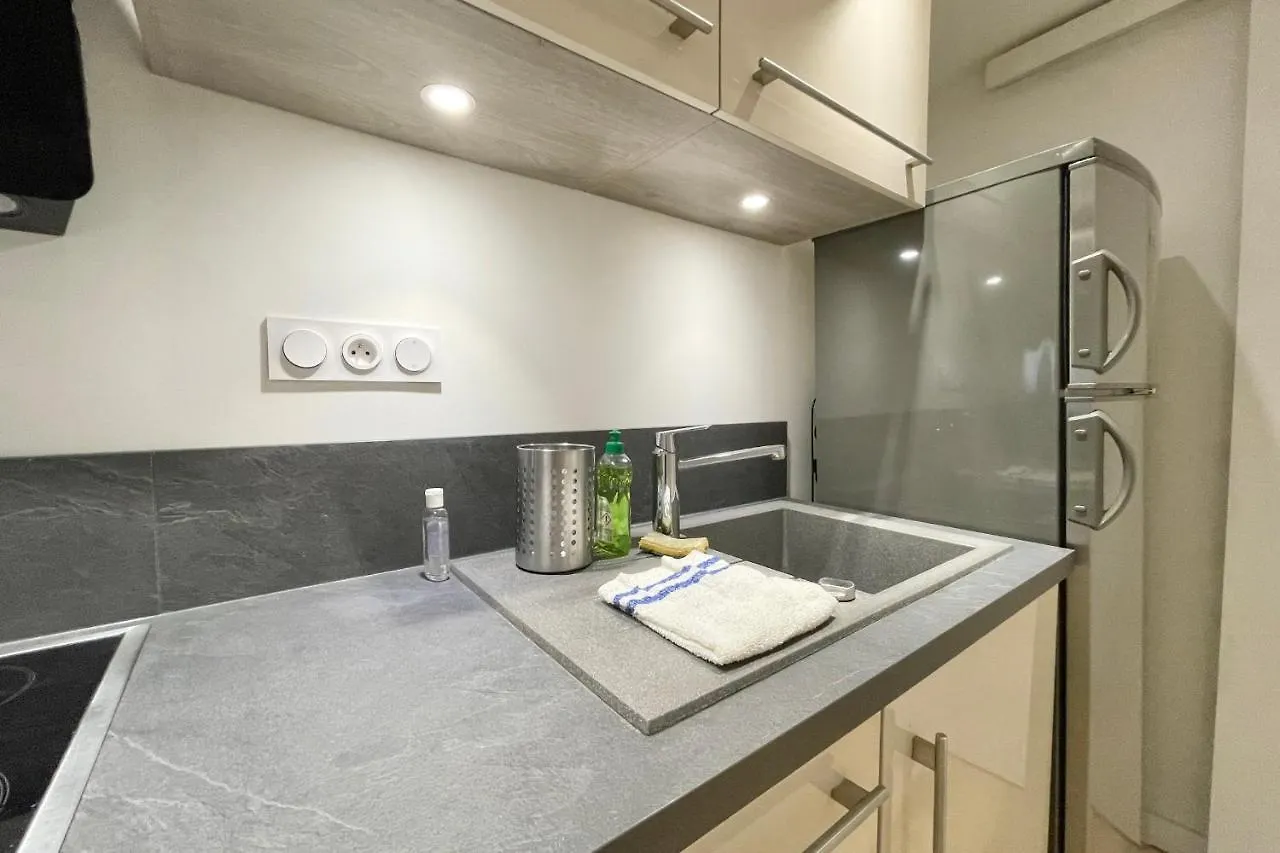Apartament #Cf In White&Gray Center Grenoble
